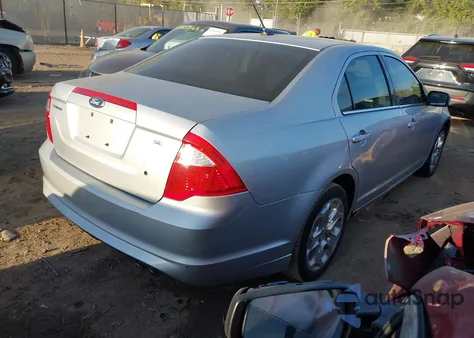 2011 Ford Fusion Se z USA, uszkodzony, nr VIN 3FAHP0HA4BR138399